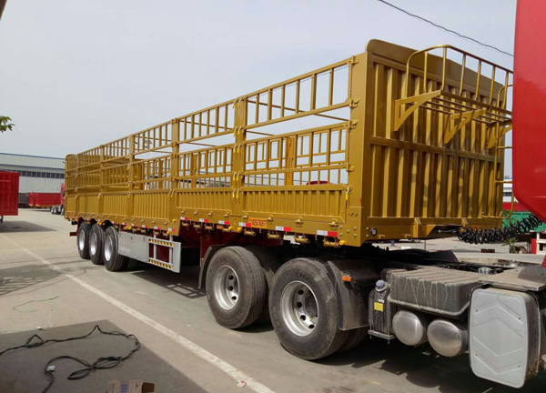 Warehouse grate transport semi-trailer