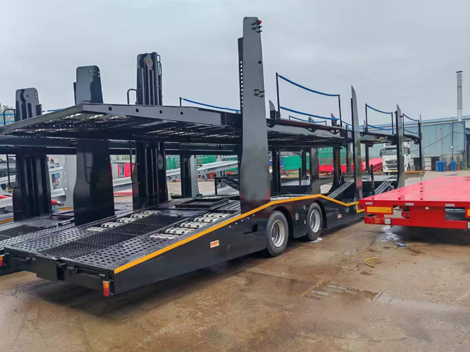 Vehicle transportation semi-trailer